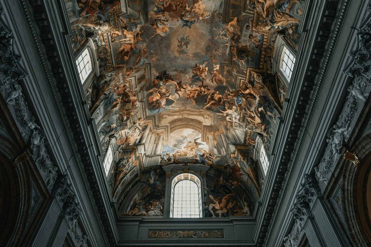 VAR Capital : Rome Travel Guide