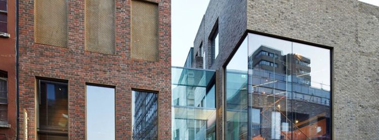 VAR Capital advises Allens of Mayfair on restructuring their real estate business